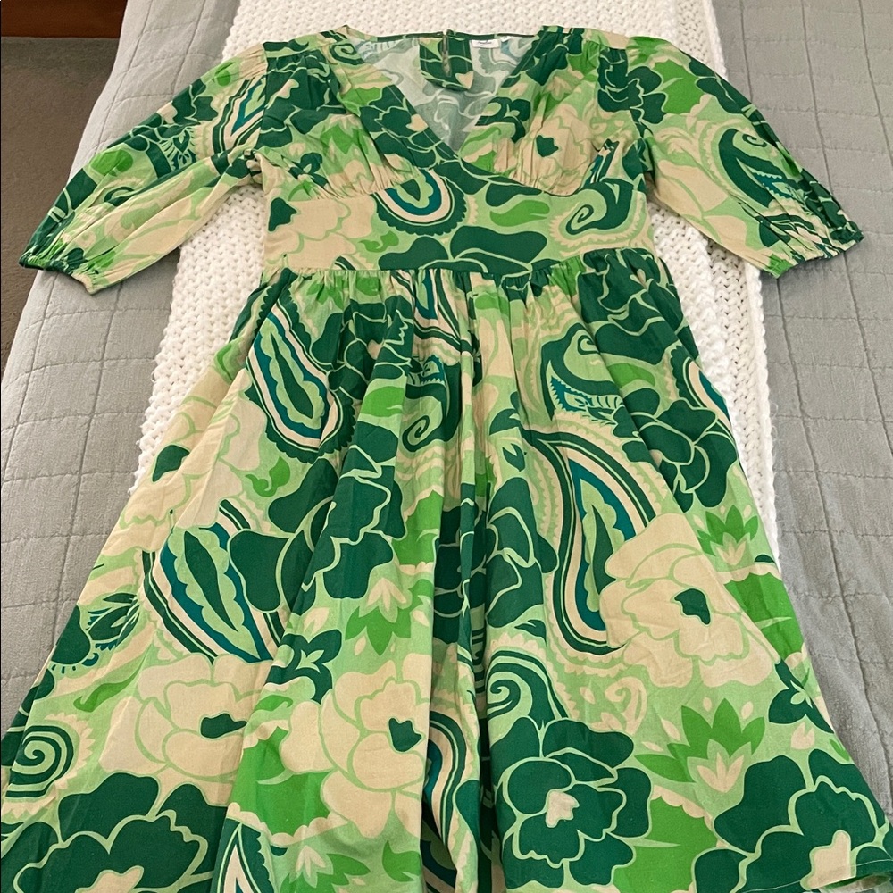Farylina Green Abstract Floral V-Neck Midi Dress- NWOT